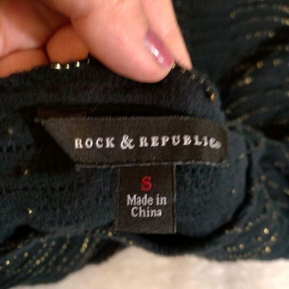 Rock & Republic Woman's Small Top Black Metallic Pullover Long Sleeve - Picture 4 of 5